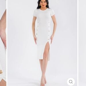 Elegant White Button-Detail Ribbed Maxi Dress